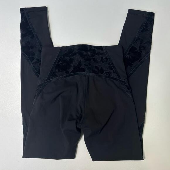 Lululemon Wunder Under High Rise Flocked Tight 28" - Picture 2 of 8